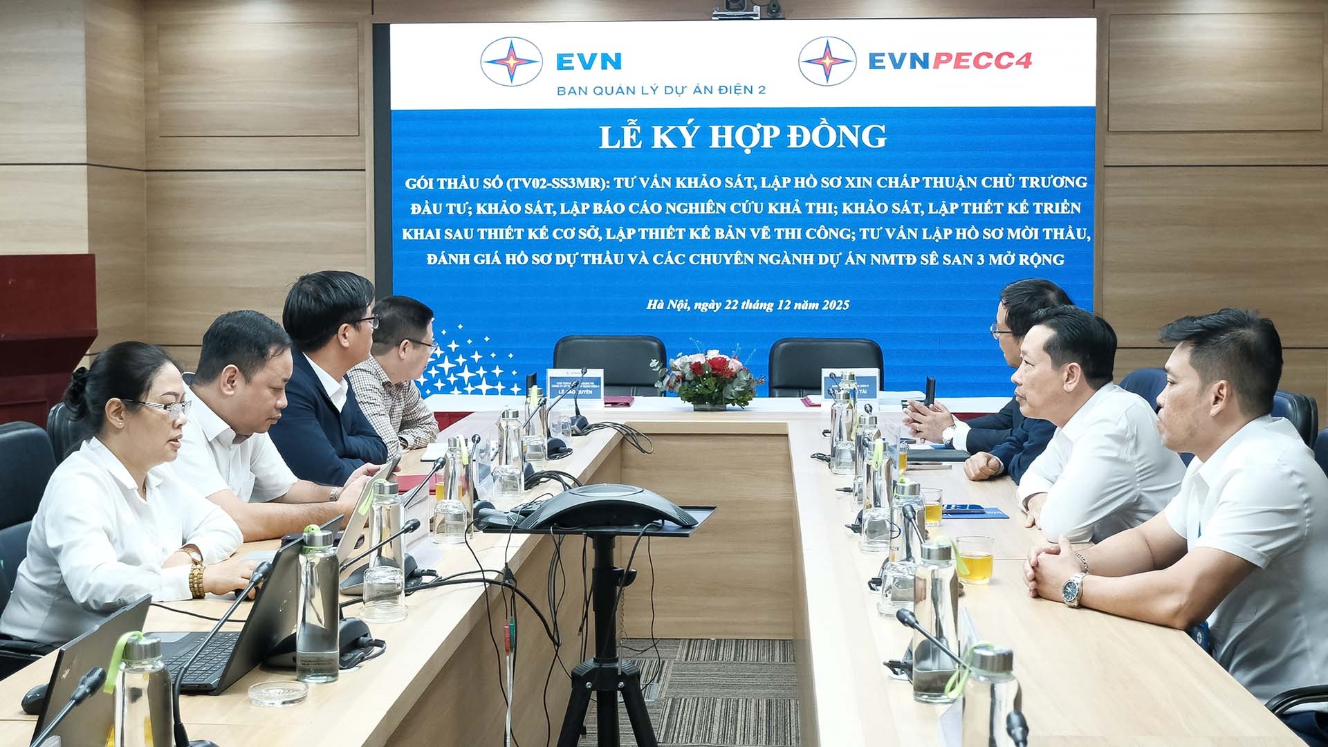 EVNPECC4 ký kết hợp đồng với EVNPMB2 thực hiện gói thầu  tư vấn Dự án Nhà máy Thủy điện Sê San 3 mở rộng
